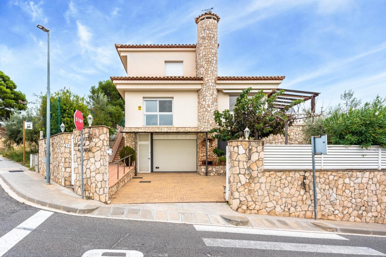 La Caseta De La Muntanya Villa L'Ampolla Luaran gambar